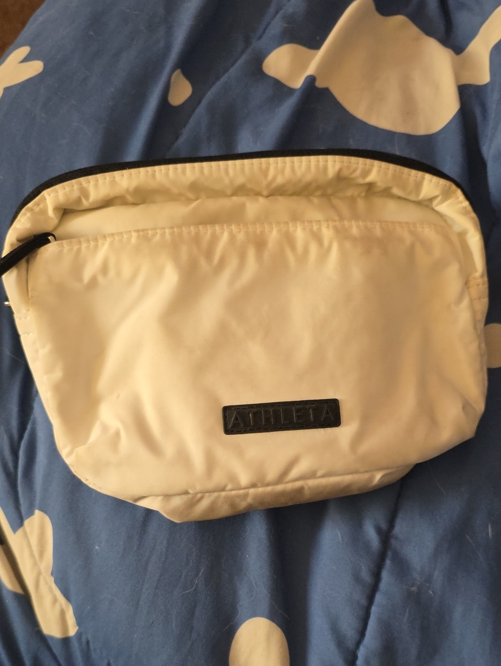 Athleta White Belt Bag with Black Trim